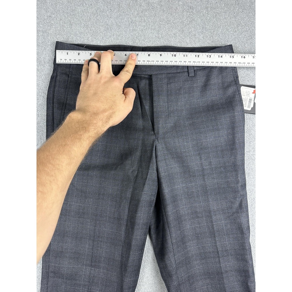 REDA Dress Pants Mens 30R Gray Windowpane Wool Flat Front Formal Canada NWT $159 - Picture 5 of 10